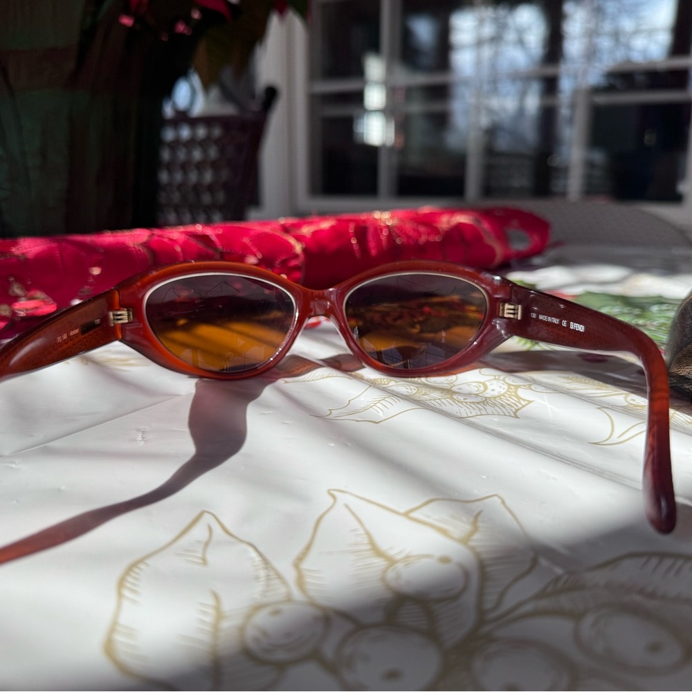 90s Authentic FENDI Style 198 Red Sunglasses with Checkered Case - Picture 9 of 10